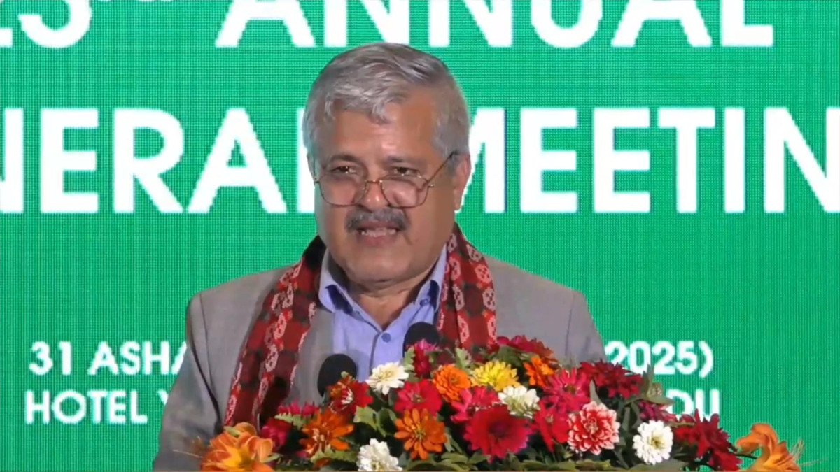   ऊर्जा क्षेत्रको विकासका लागि वन सम्बन्धी नीतिलाई सहज बनाउनुपर्छ: अग्नि खरेल