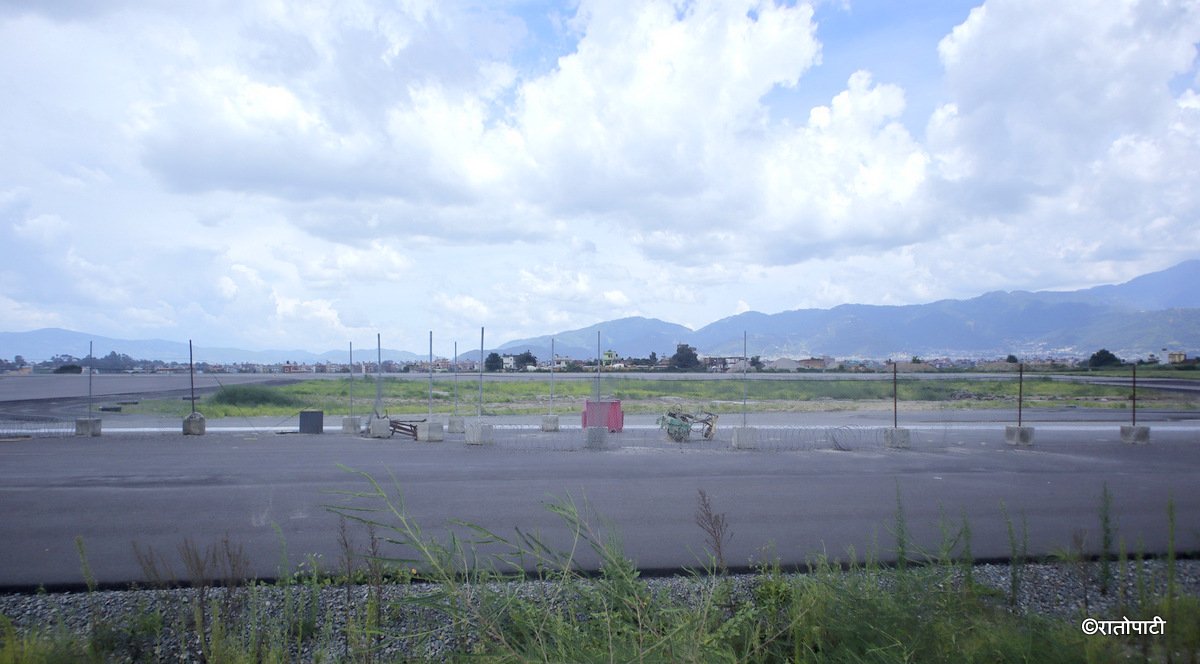 airport maintain  (1)