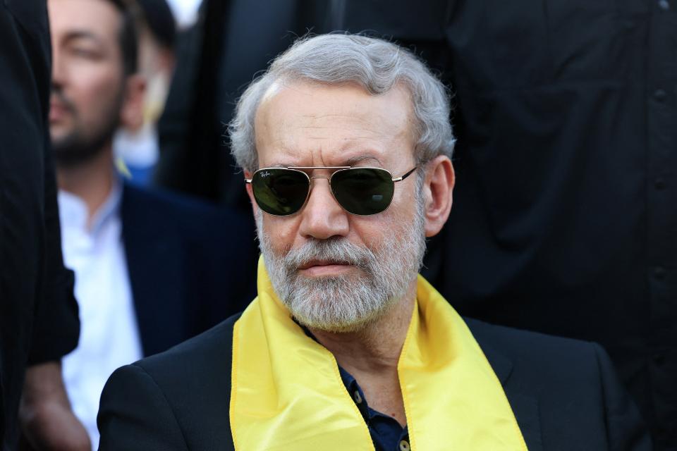 Top Iranian Official Vows Revenge Against US, Threatens to 'Stab the Heart of America'