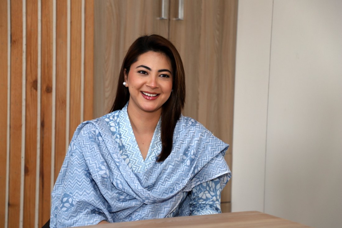 anjana baraili-001