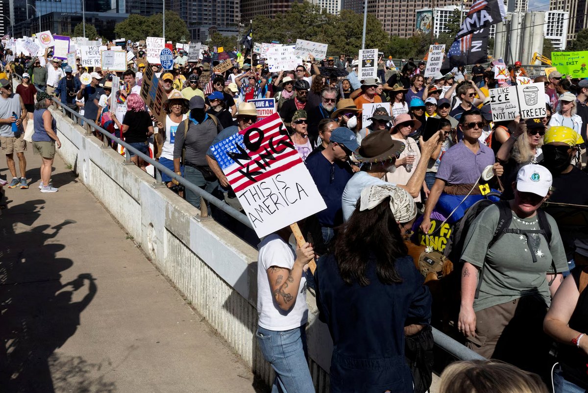 anti trump protest (9)