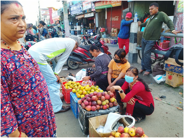 तिहारलाई कोसेली कर्णालीको स्याउ