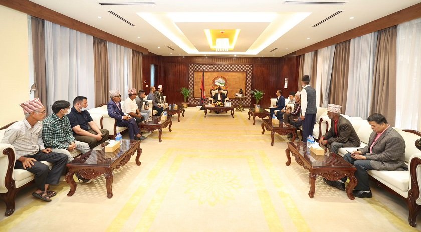   आरक्ष पीडितको समस्या समाधान गर्ने प्रधानमन्त्रीको प्रतिबद्धता