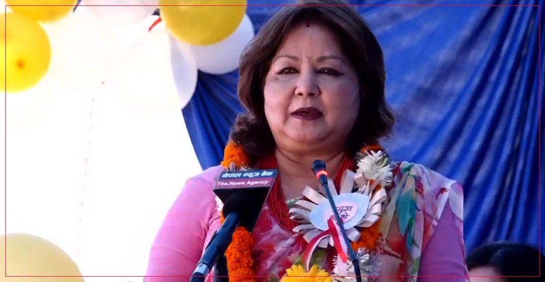 नर्सहरूसँग परराष्ट्रमन्त्रीको आग्रह : अनुभव बटुलेर फर्किनुस्, देश बनाउन लाग्नुस्