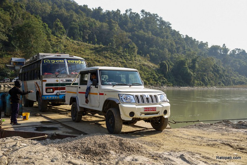 arun-river-satighat (14)