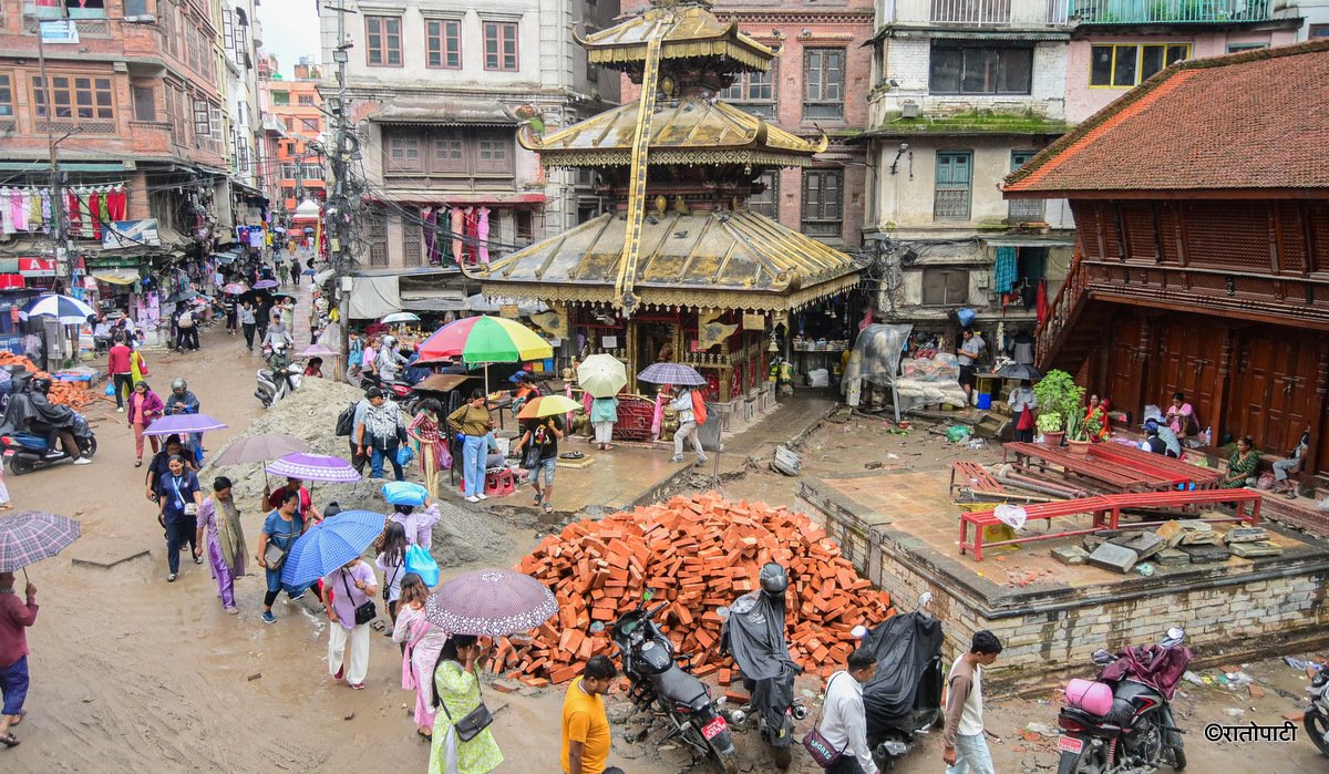 समयमा ढुङ्गा नछाप्दा अस्तव्यस्त असन (तस्बिरहरू)