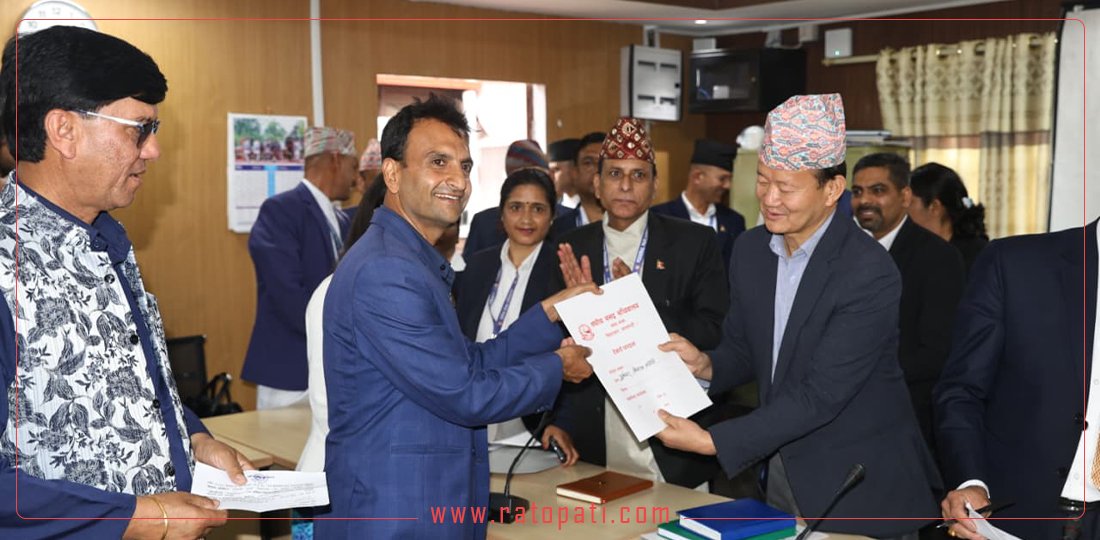 आशिष गजुरेलले पूर्वाधार विकास समितिको सभापतिमा उम्मदेवारी दर्ता गराए