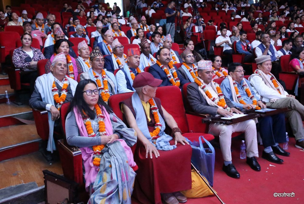 Award distribution (7)