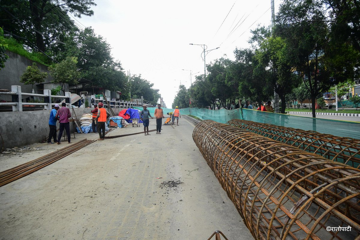 babarmahal overhead bridge  (12)