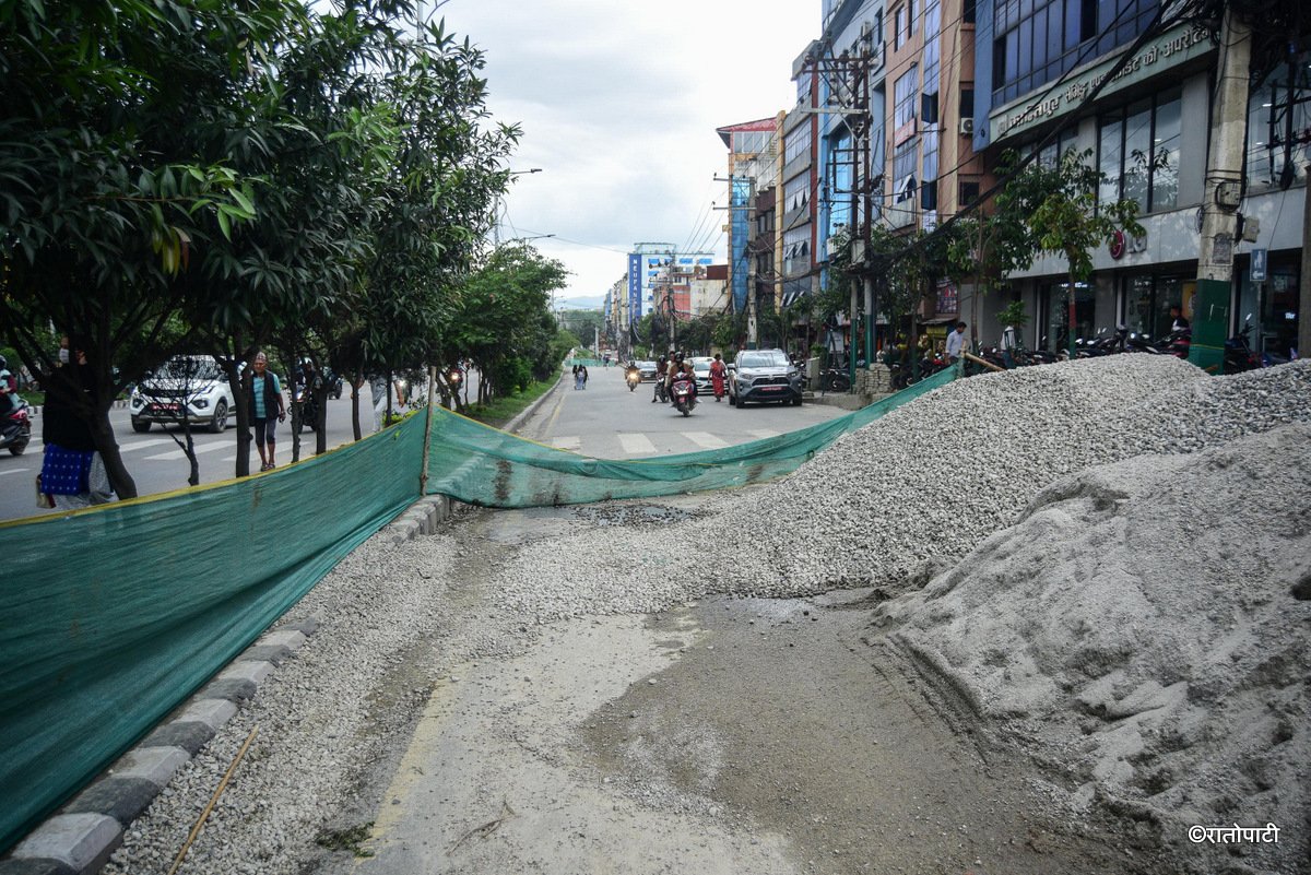 babarmahal overhead bridge  (8)
