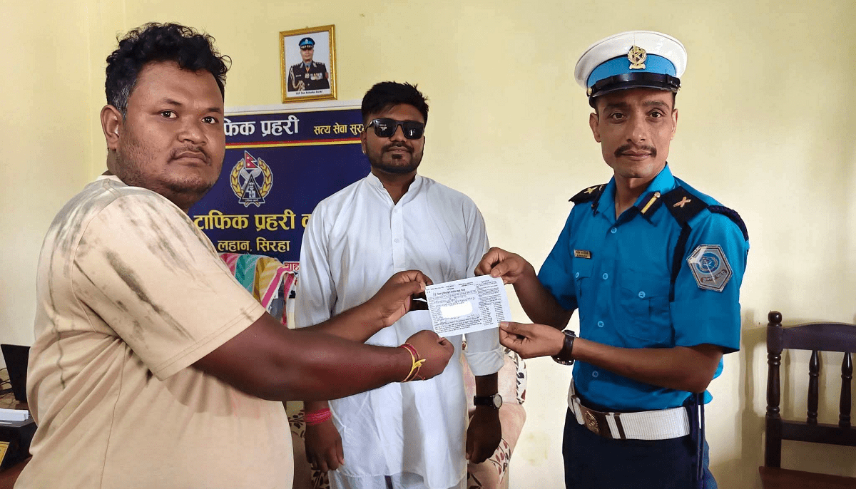 Rastriya Swatantra Party MP Bablu Gupta Fined By Traffic Police For Riding Standing On Motorcycle