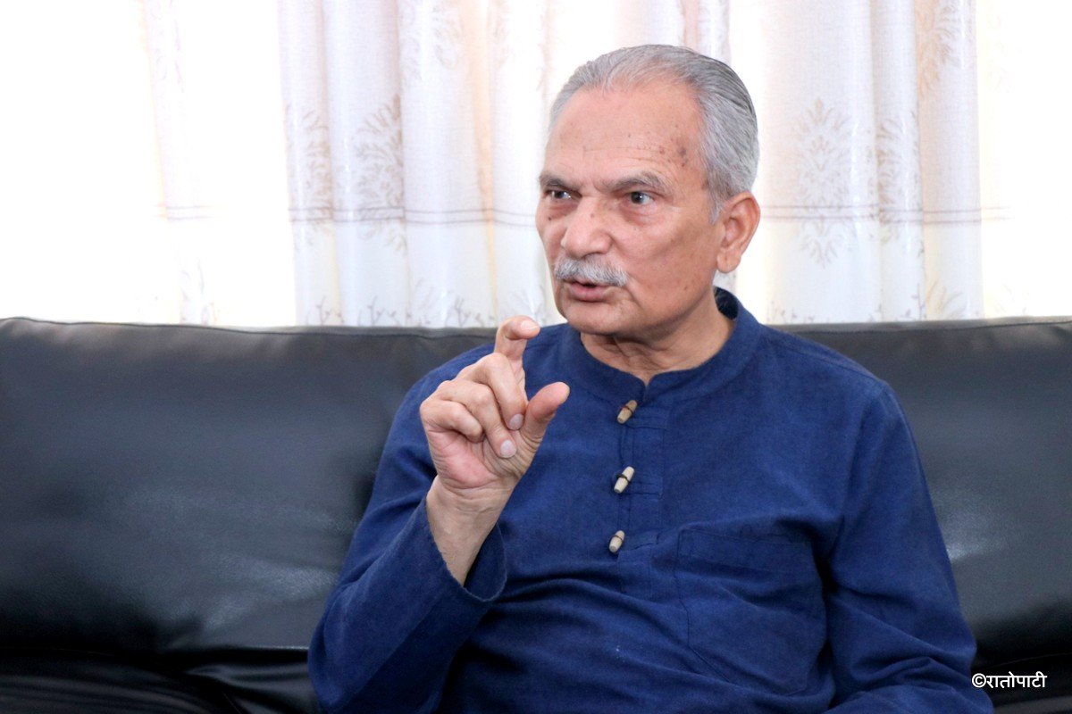 सत्ताधारी दलहरूभित्रकै किचलो र स्वार्थ समूहहरूको दबाबमा गभर्नर नियुक्ति अलपत्र : डा.बाबुराम भट्टराई