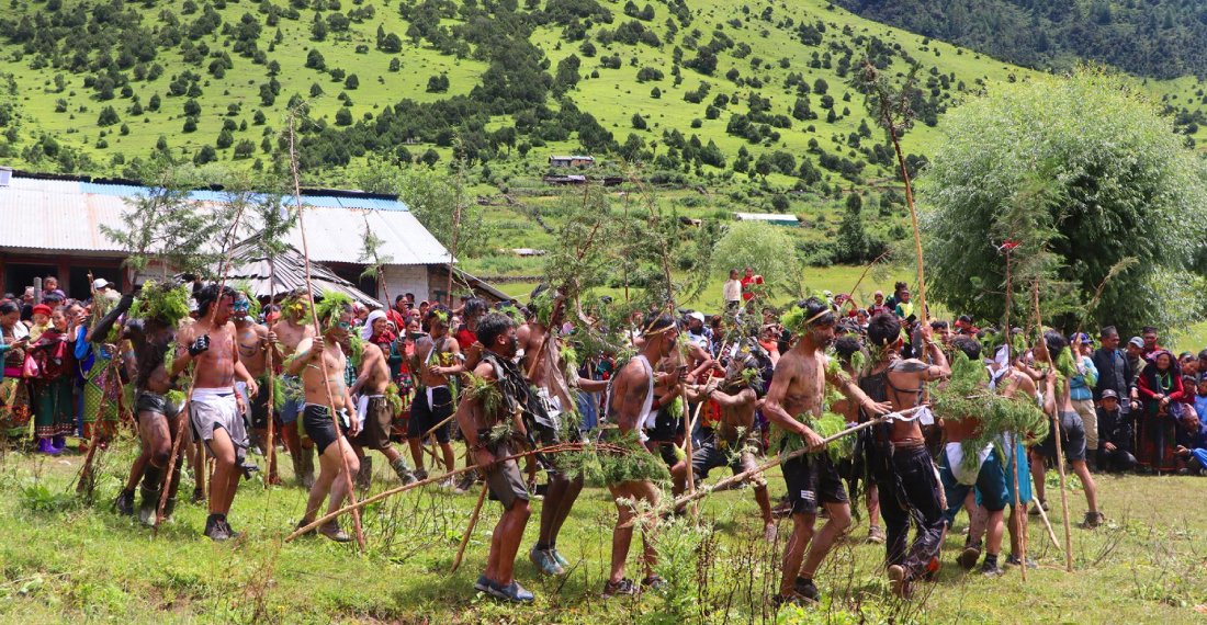   अझै जीवित छ एक हजार वर्ष पुरानो ‘गाउँ पूजा’