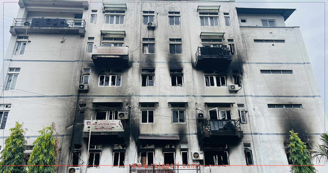   खरानी टकटकाएर उठ्न अभिभावकत्व खोज्दै बागमतीका मन्त्रालय