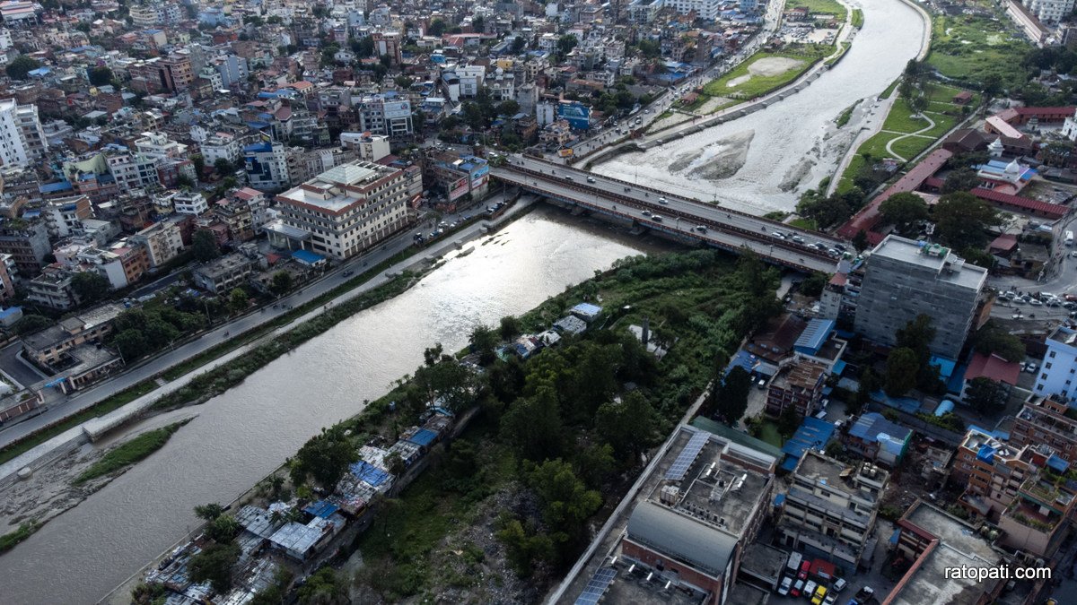 Bagmati_ Thapathali_Nepal Photo Library 