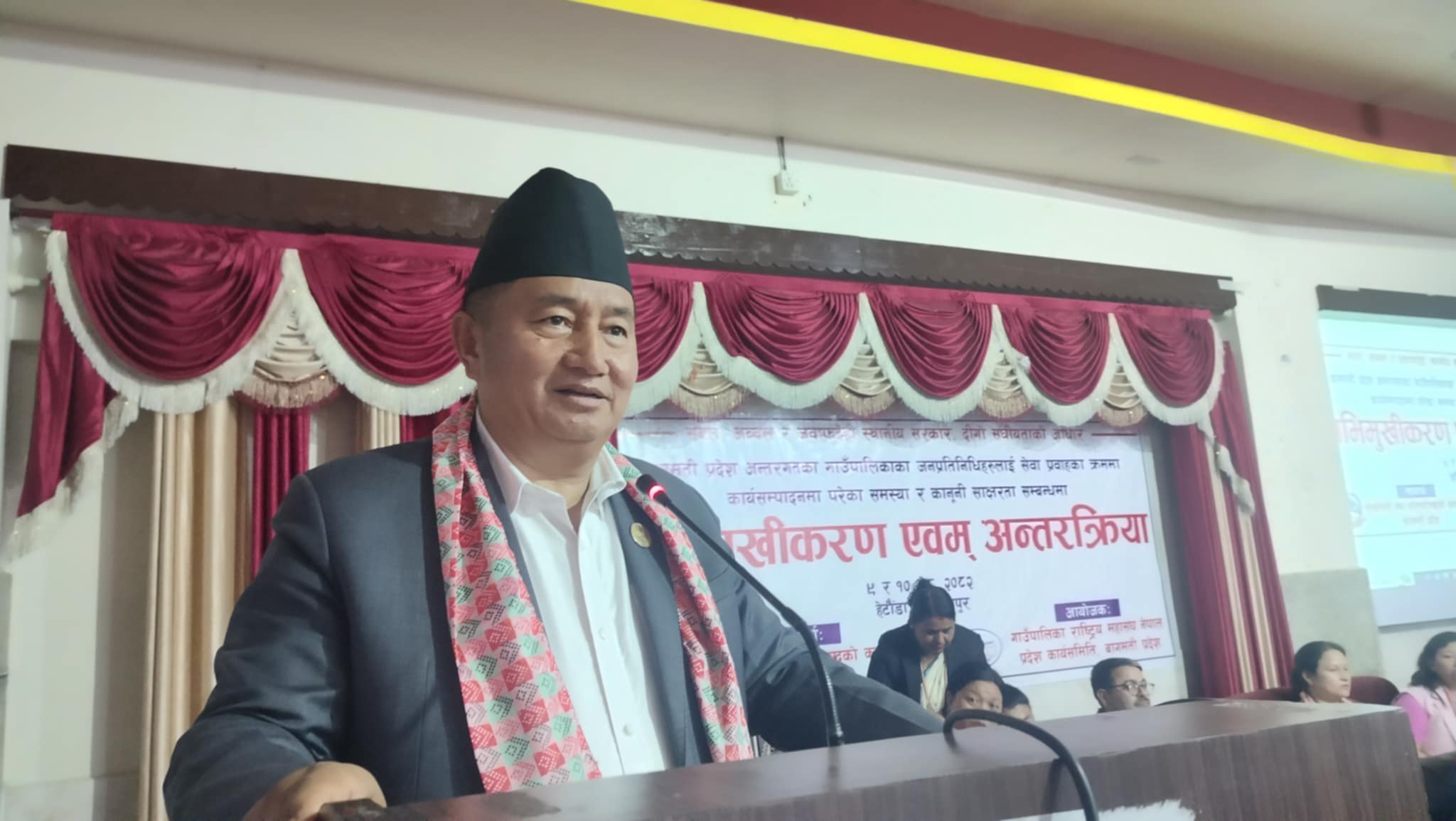 पहुँचका आधारमा बजेट छुट्याउने प्रवृत्तिलाई रोक्नुपर्छ : मुख्यमन्त्री लामा