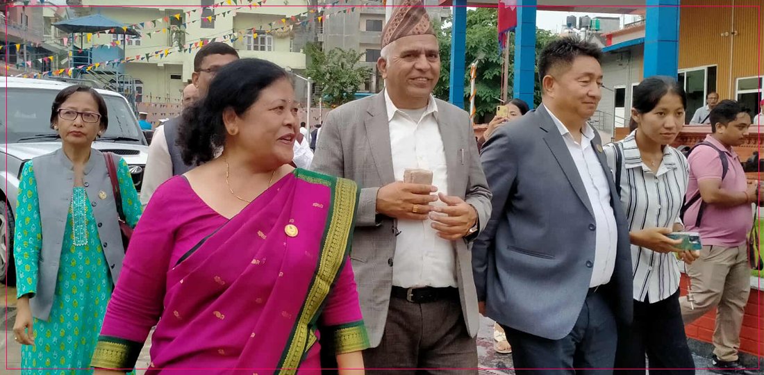   ...अनि झर्‍यो बहादुर समूह हेटौँडा