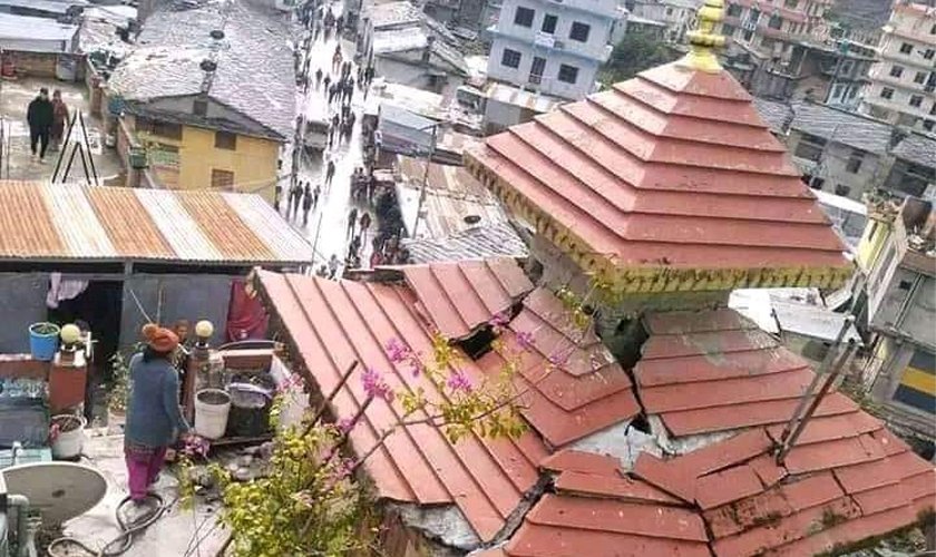 बझाङमा भूकम्पले घरमा क्षति