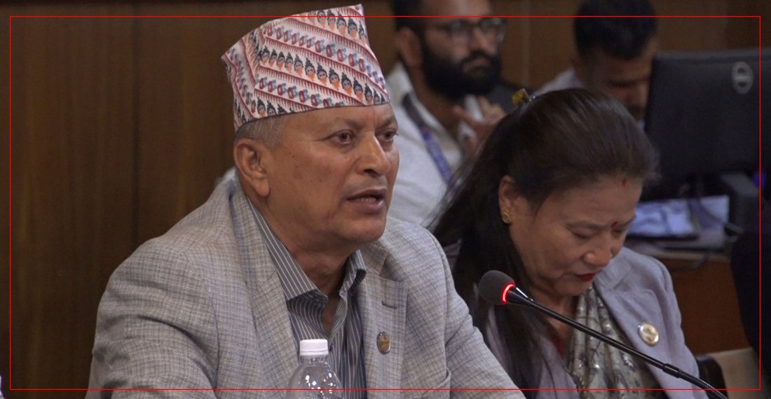   हदबन्दी मिचेर राखिएको जग्गा सरकारको स्वामित्वमा ल्याउँछौँ : मन्त्री अधिकारी
