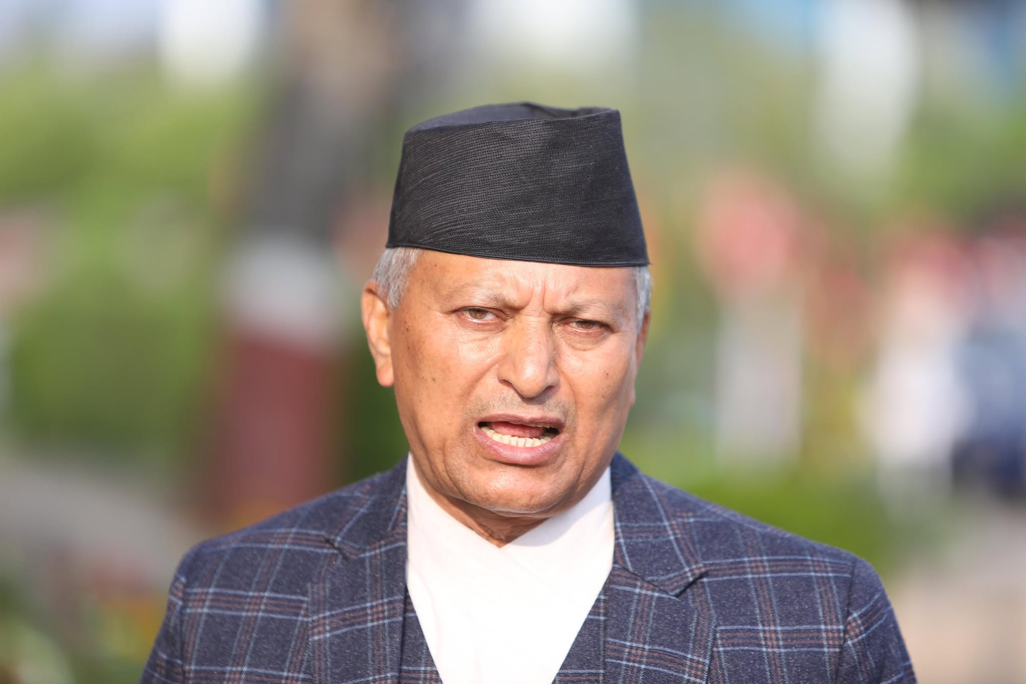   १० हजार सहकारी पीडितका रकम फिर्ता गरिसकेका छौँ : मन्त्री अधिकारी