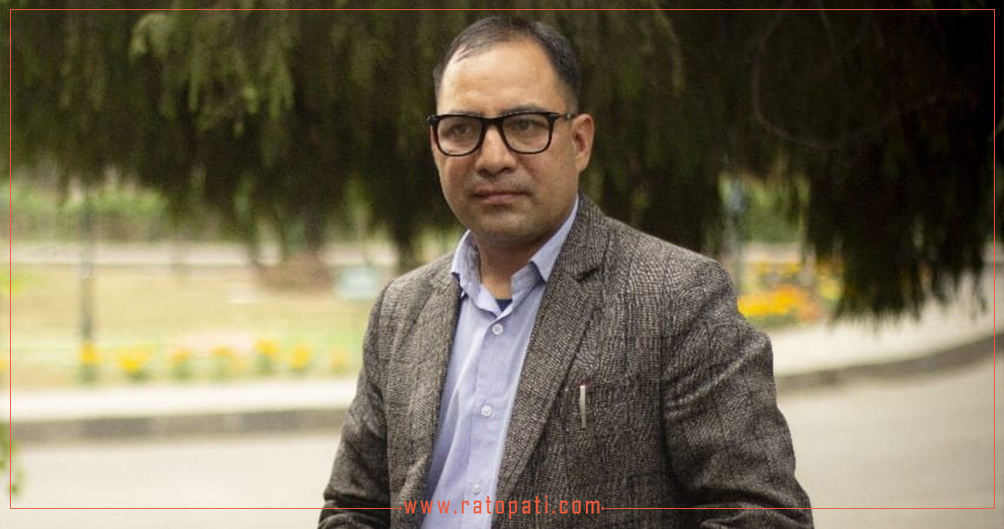बम बानियाँका तीन कविता