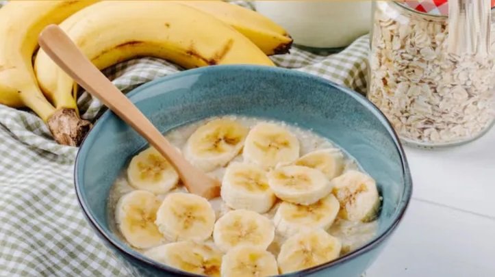 Health Benefits of Combining Banana and Milk
