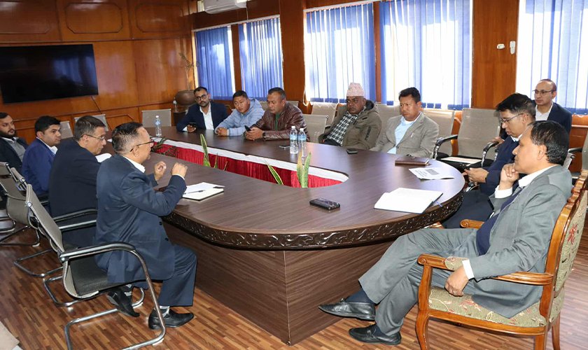   बञ्जरेडाँडाबासीसँग वार्ता निष्कर्षविहीन, कुलमानको चेतावनी