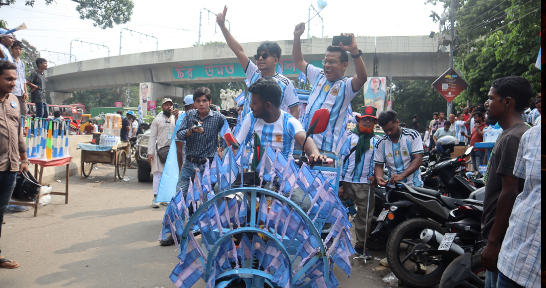 बङ्गलादेशमा अर्जेन्टिनाको क्रेज : म्याराडोनाको जादुदेखि मेस्सीको मोहसम्म