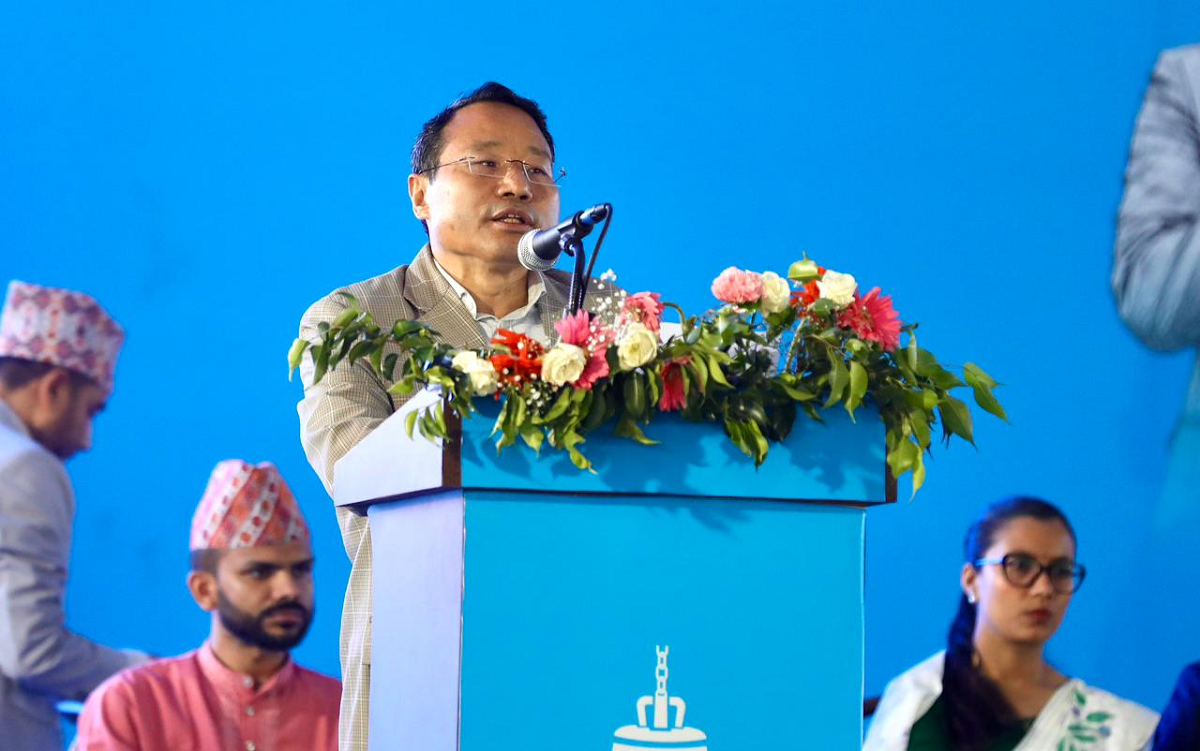 CPN Leader Barsman Pun Urges Rastriya Swatantra Party to Commit to Federal Democratic Republic