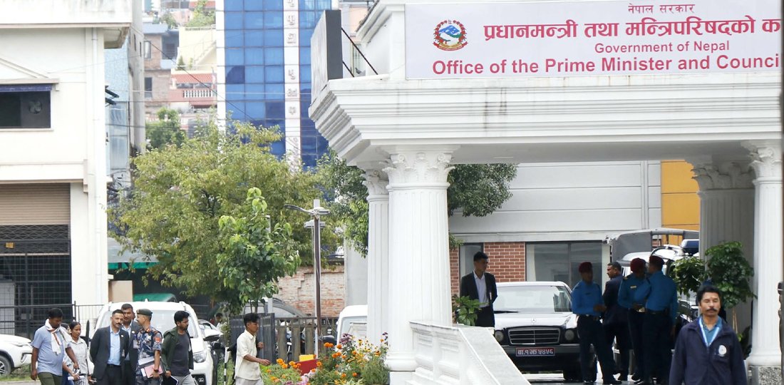 मिटरब्याज पीडित र सरकारबिच ६ घण्टादेखि वार्ता जारी