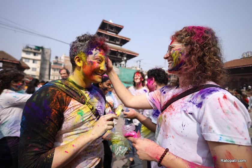 basantapur-tourist-holi (10)