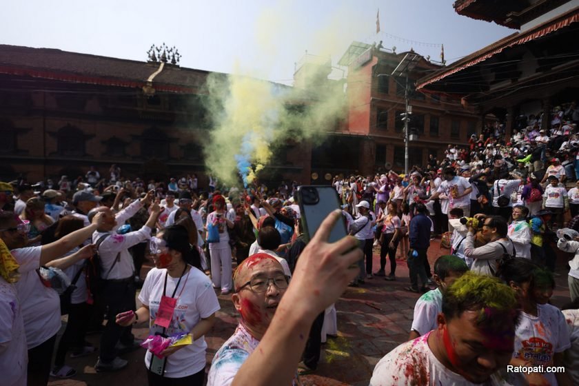 basantapur-tourist-holi (2)