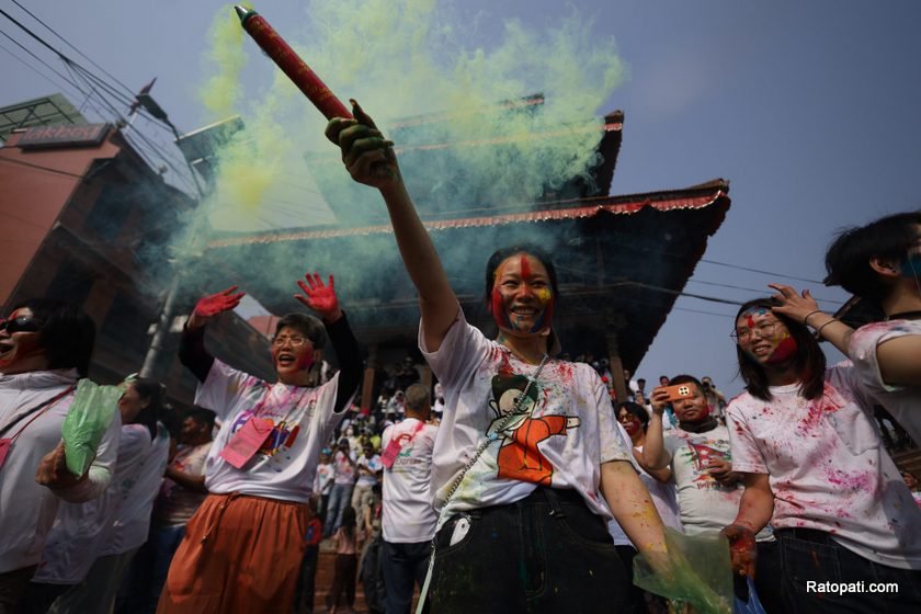 basantapur-tourist-holi (8)