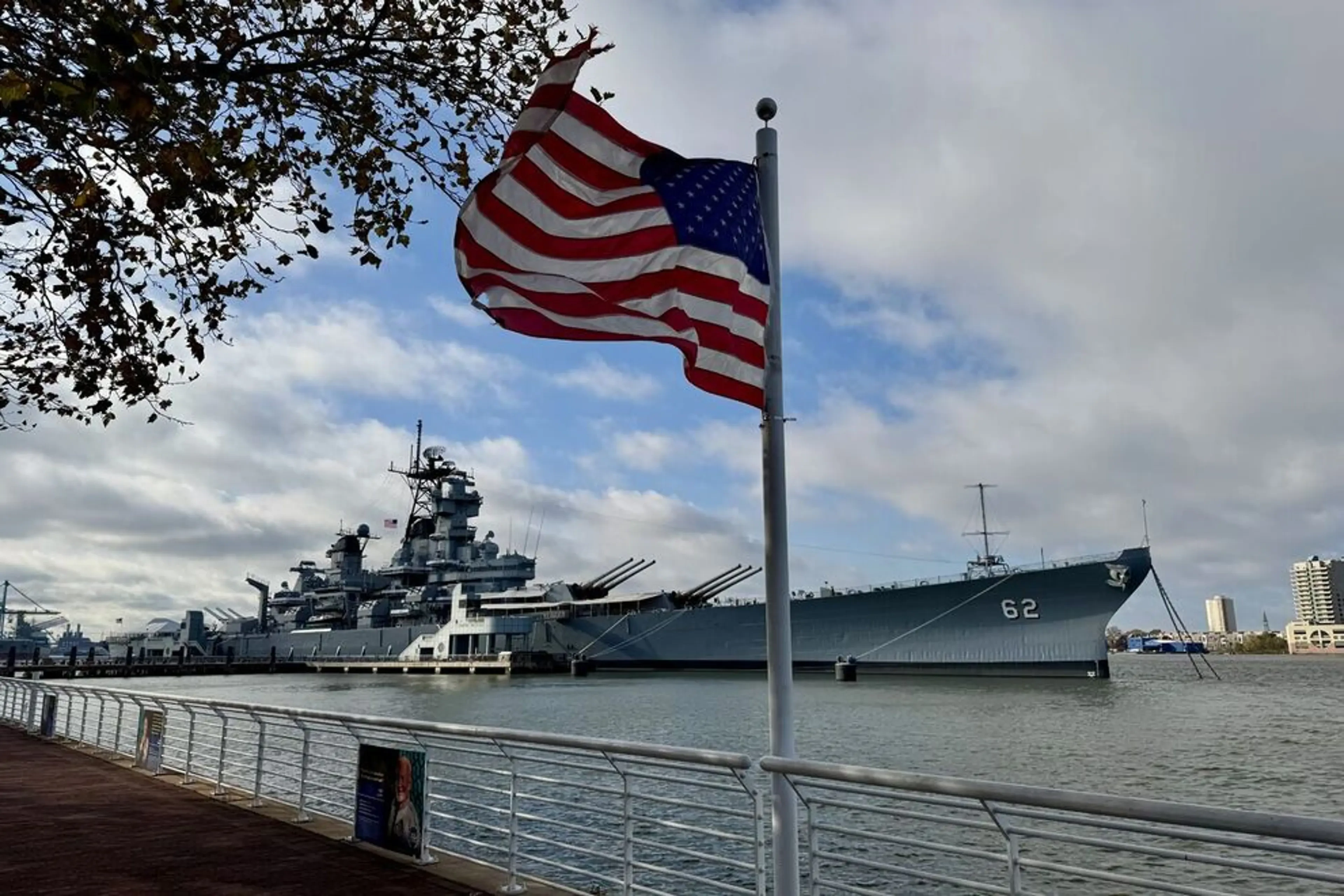 Battleship-New-Jersey-Museum--Memorial_54_990x660