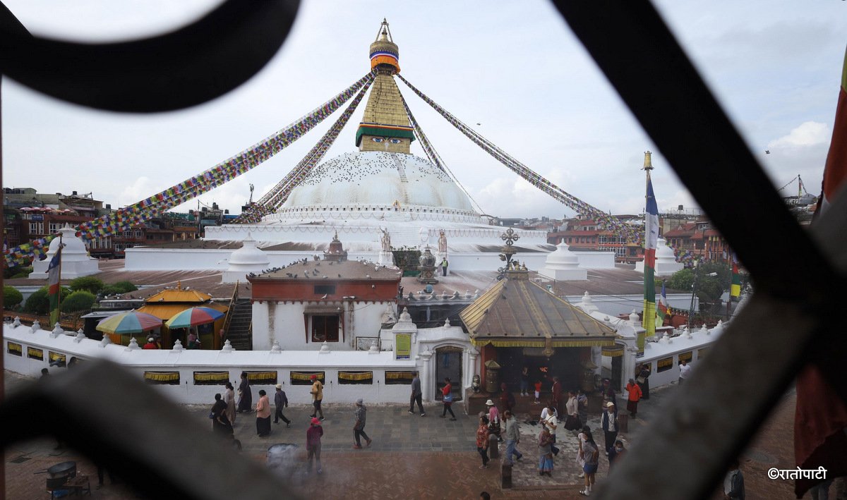   तस्बिरमा हेर्नुहोस् बौद्ध क्षेत्रको दिनचर्या