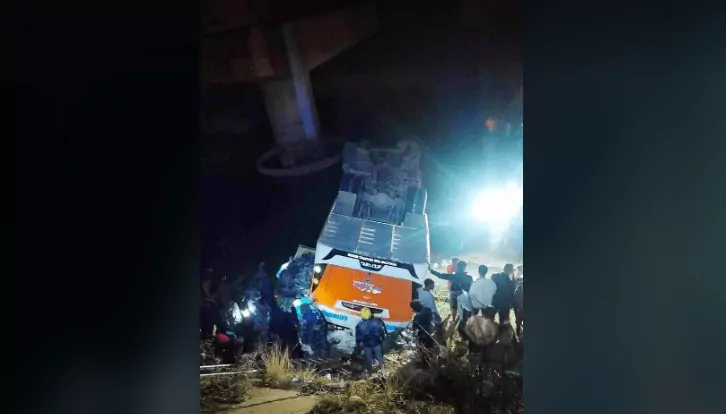 दाङ बस दुर्घटना : मृतक १२ जनाकै सनाखत (अपडेट)