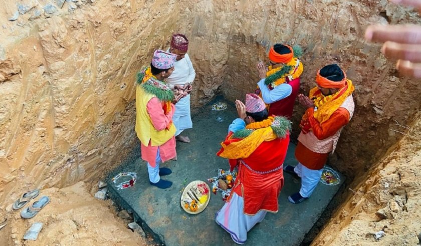   सिन्धुपाल्चोकको पाल्चोकमा ६ हजार किलोको घण्ट बन्ने