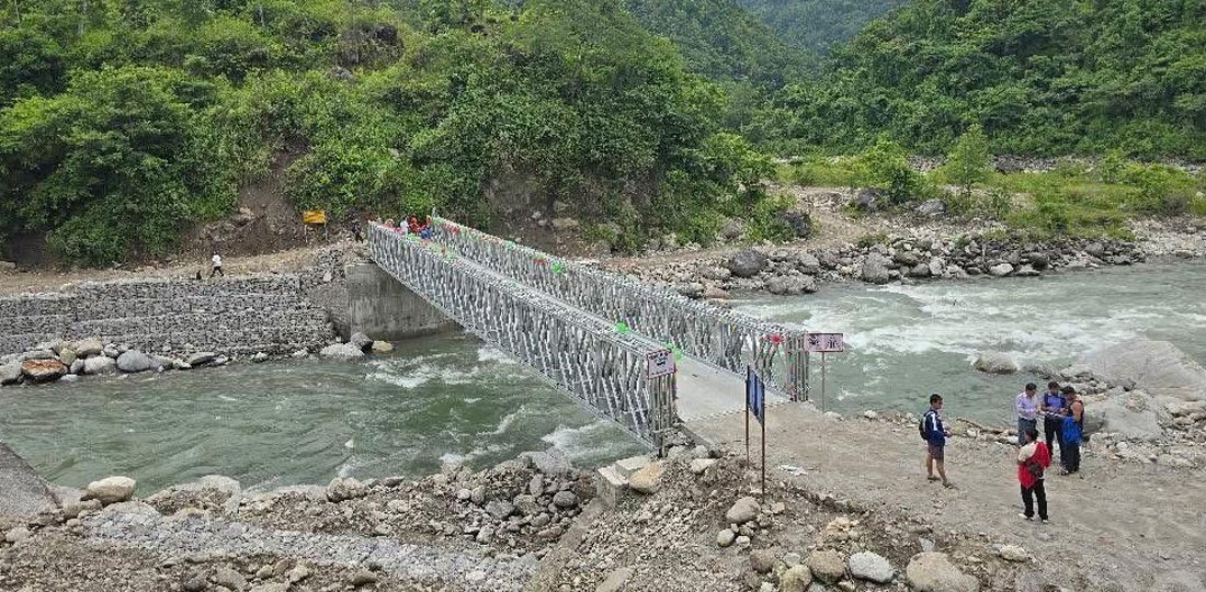   सङ्खुवा खोलामा बेलिब्रिज जडान