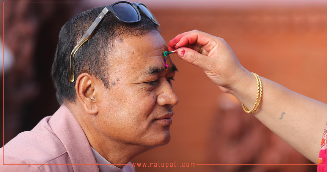   रानीपोखरीको बालगोपालेश्वर मन्दिरमा भाइटीका लगाइयो, तस्बिरहरू