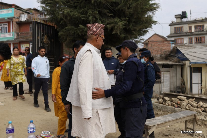 bhaktpur-matdan (18)