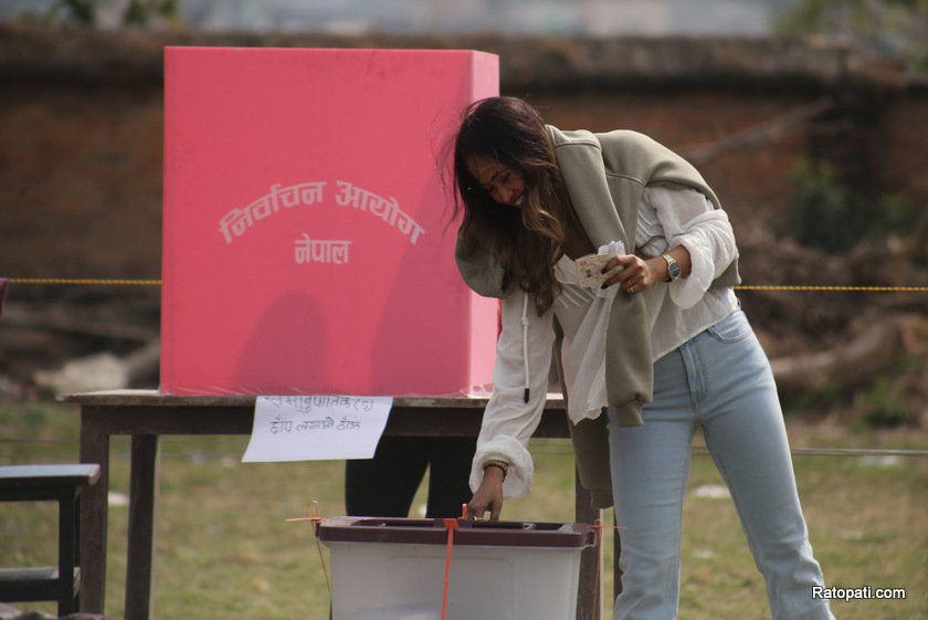 bhaktpur-matdan (8)