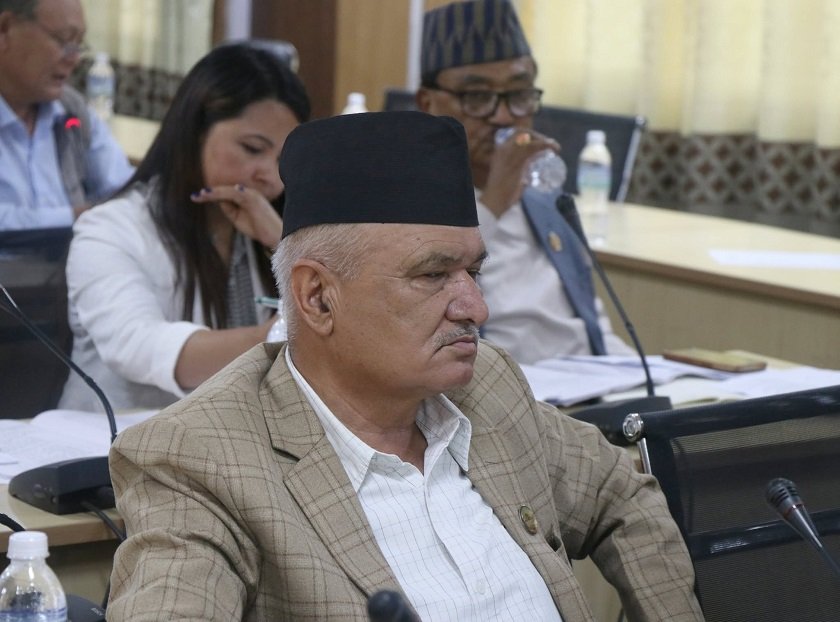   आईजीपी नियुक्ति गर्दा ‘बोल्न नमिल्ने’ चलखेल हुन्छ :  भानुभक्त जोशी