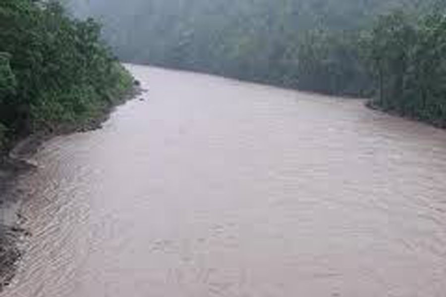   डोल्पाको ठूली भेरी नदीले खतराको तह पार गर्‍यो, तटीय क्षेत्रमा उच्च सतर्कता अपनाउन आग्रह