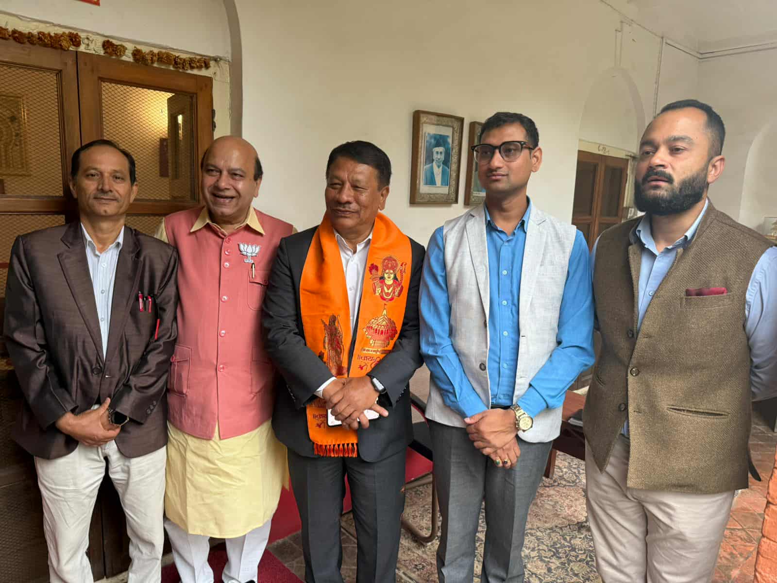 मन्त्री सिंह र भाजपा नेता जोलीबिच भेटवार्ता