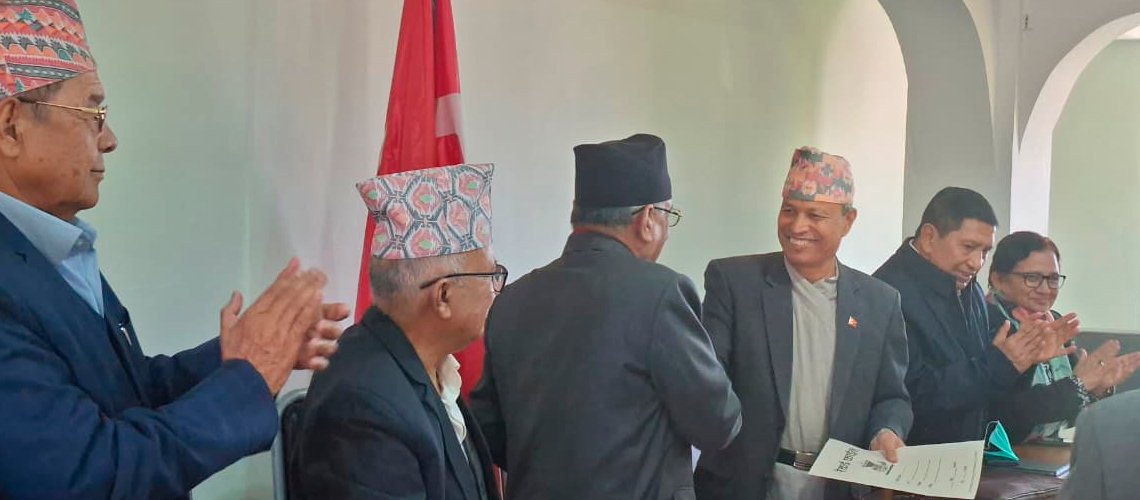   नेपाली कम्युनिस्ट पार्टीमा जोडिए भीम रावल (तस्बिरहरू)