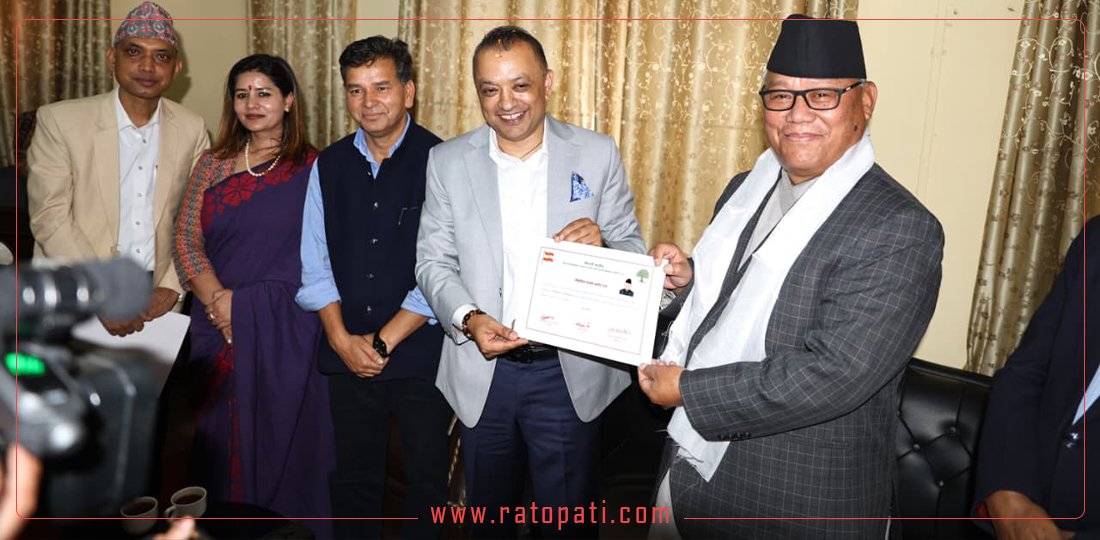   को हुन् कांग्रेस संसदीय दल नेतामा निर्वाचित आङ्देम्बे ?