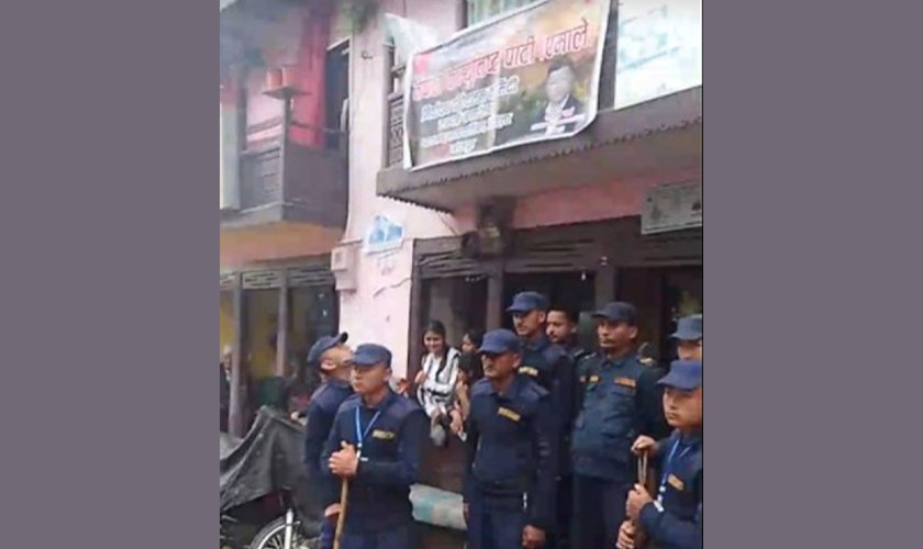   भोजपुरको दिङ्लामा एमाले कार्यालयमा पैसा बाँडेको भन्दै तनाव