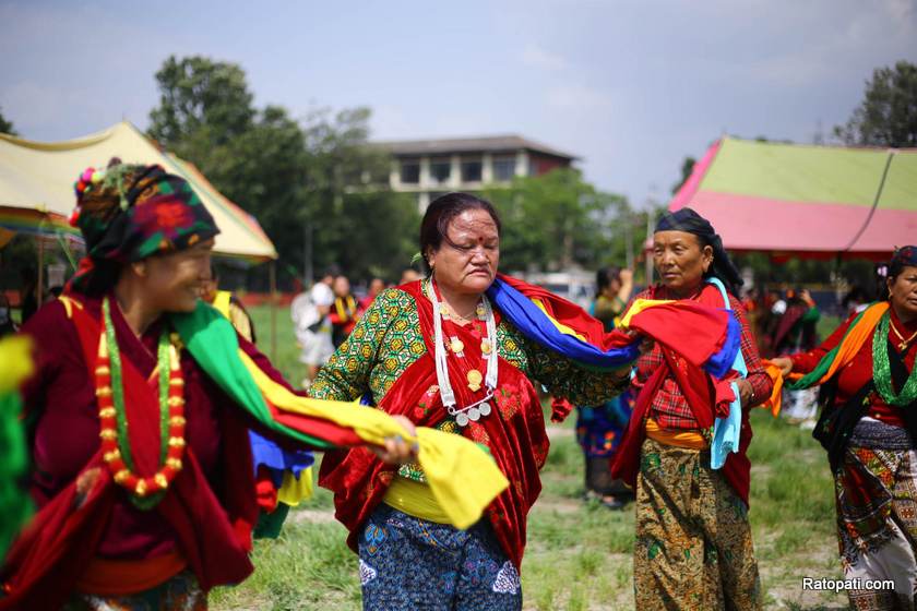 तस्बिरमा हेर्नुहोस् मगर समुदायको भूम्या पर्व