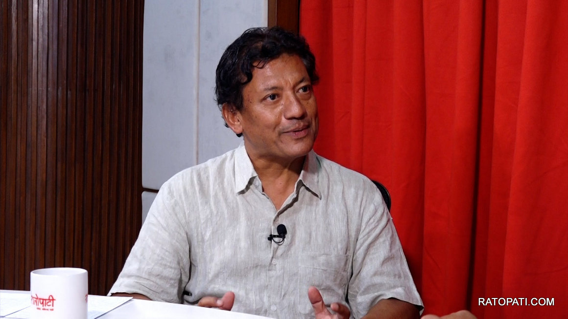   ‘शिक्षा विधेयक संविधान विपरीत छ, अदालतले खारेज गर्न सक्छ’ (भिडियोसहित)