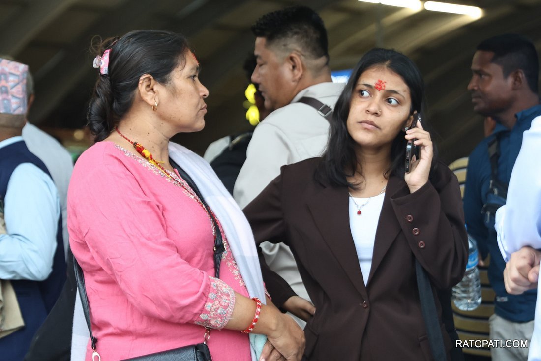 bipin aama bahini (10)